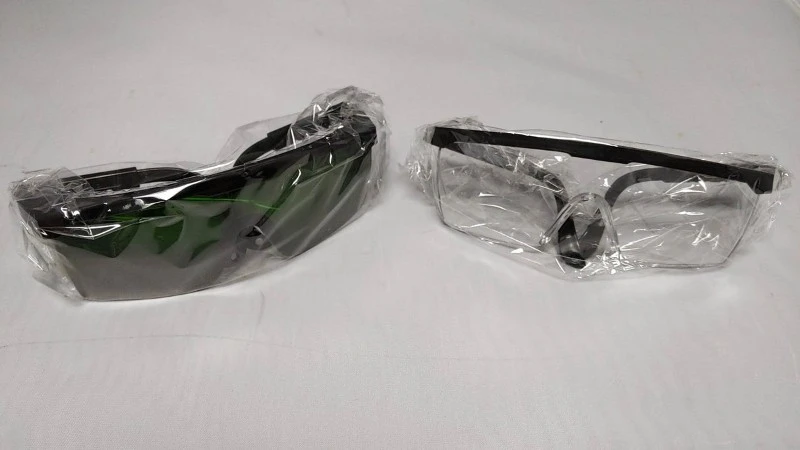 safety glasses safety glasses